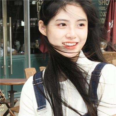 剧院的夏尔洛